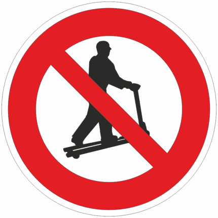 Zákaz jízdy na paletovém vozíku